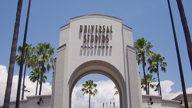 Arche marquant l'entrée sur le site d'Universal Studios